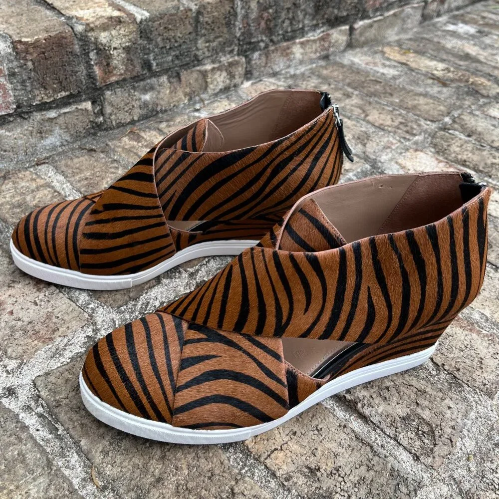 Linea Paolo Faith Wedge Sneaker Women 12M Tiger Stripe Calf Hair Statement Shoes